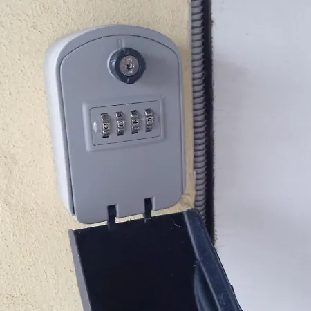 Camera B&B Hotel Apartment