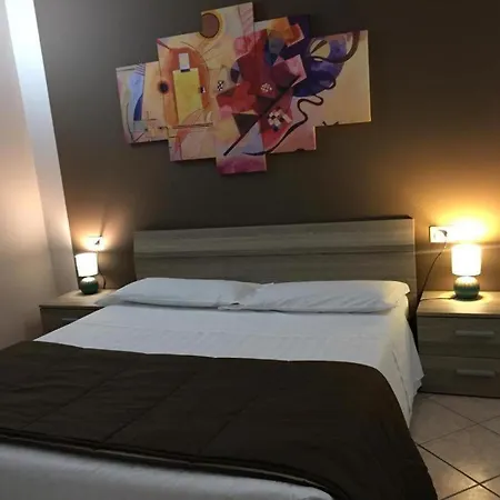 Camera B&B Hotel Apartment *